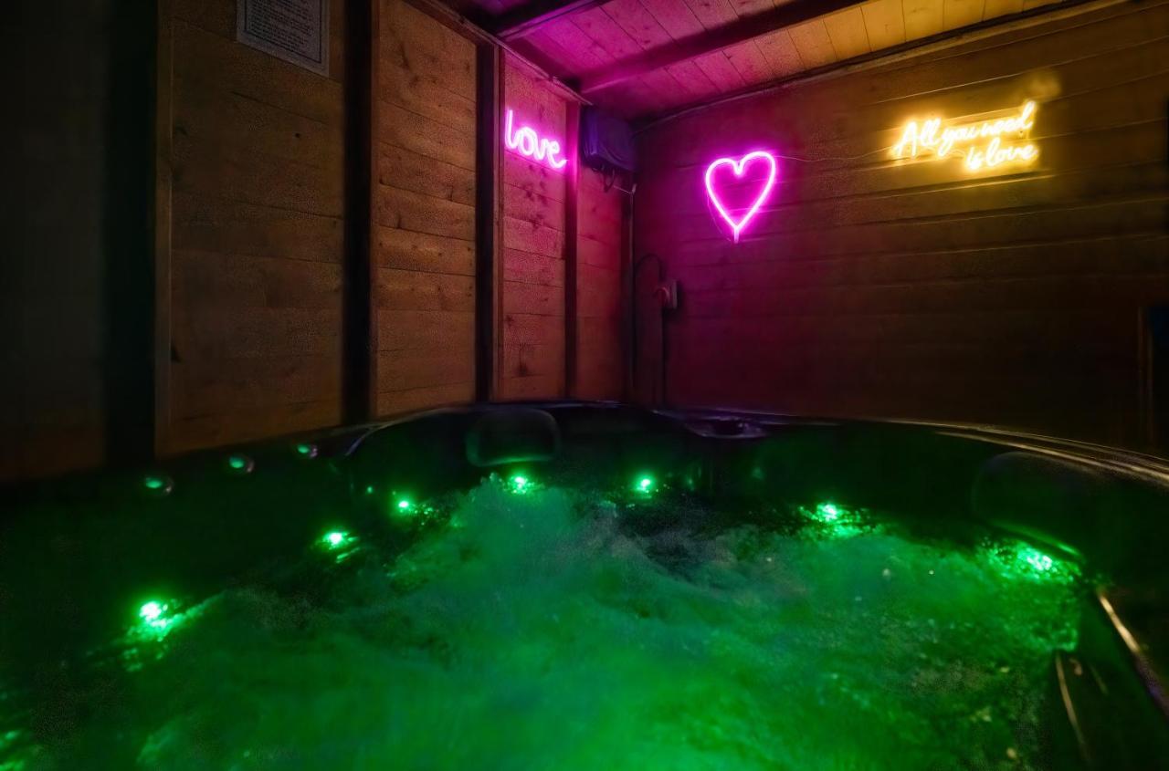 Perfect Couple Retreat To Unwind&Relax With Hottub Apartment Peacehaven Exterior photo